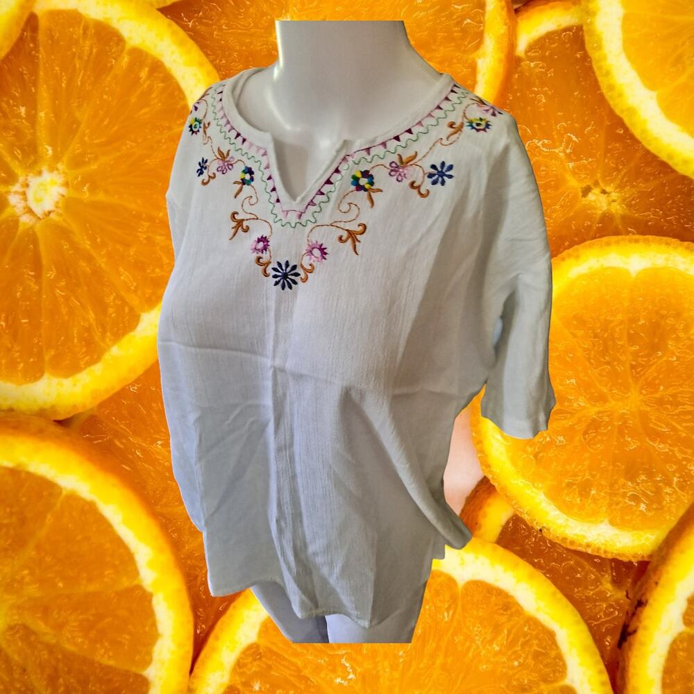 Vintage Creaciones Chiza 100% Cotton V Neck Top With Floral Design Size Large